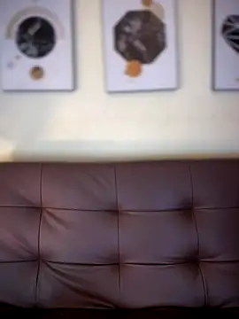 Snapshot of MaverickGray chatting on 10/10/25, 03:33 MaverickGray online show from 10/10/25, 03:33