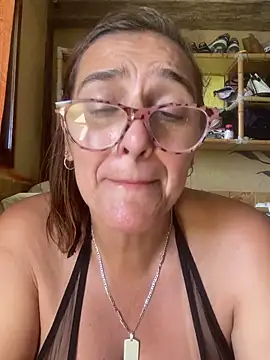 anastasia and jordan online show from 02/08/25, 12:17