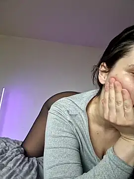 jenna-sxy19 online show from 03/11/25, 01:45