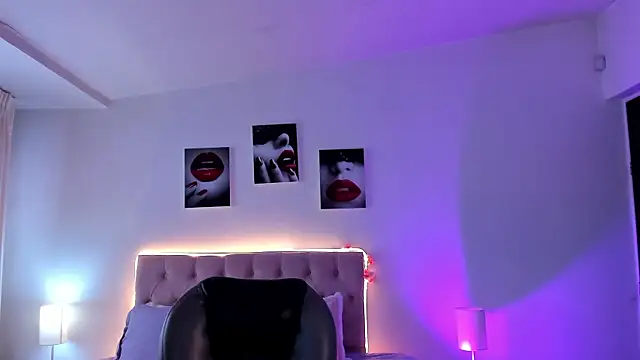  Charlotte evans 1 online show from 09/09/25, 05:45