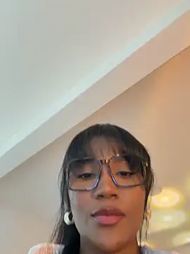 Snapshot of Jessie-pradoo chatting on 04/14/26, 10:05 Jessie-pradoo online show from 04/14/26, 10:05