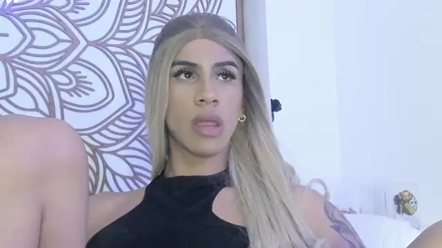 PersefoneWoods1 online show from 09/26/25, 05:22