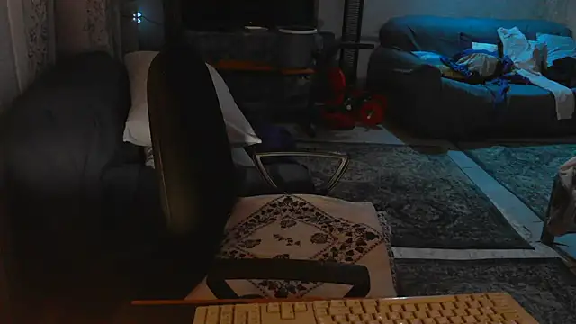 TebaldHot online show from 10/26/25, 12:44