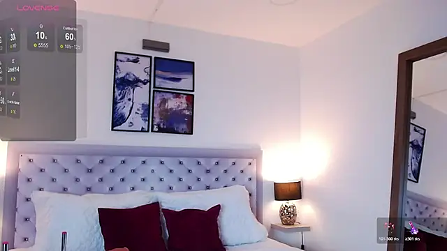 Snapshot of sarascottt chatting on 10/18/25, 03:09 sarascottt online show from 10/18/25, 03:09