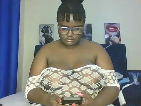 Snapshot of Montel_Montel_ chatting on 03/19/25, 10:31 Montel Montel online show from 03/19/25, 10:31