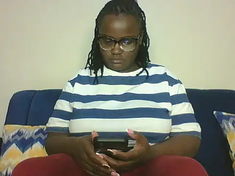 Snapshot of Montel_Montel_ chatting on 11/23/25, 03:45 Montel Montel online show from 11/23/25, 03:45