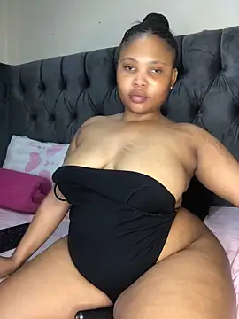 Anaelle24 online show from 02/27/26, 06:57