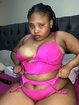 Anaelle24 online show from 05/08/26, 04:18