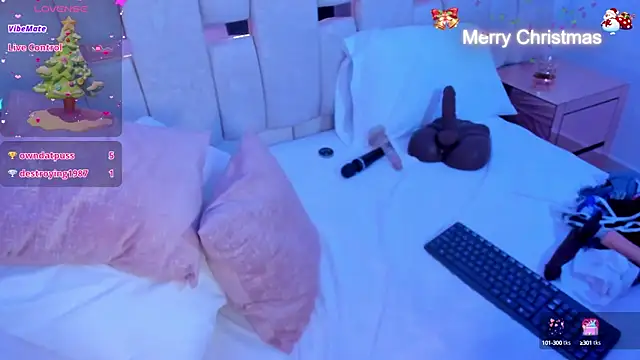 mia schwarz online show from 12/13/24, 01:04