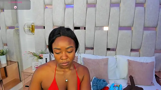 mia schwarz online show from 01/17/25, 09:39