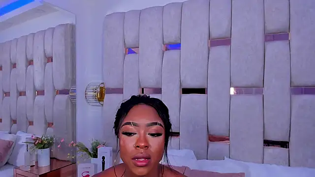 mia schwarz online show from 01/23/25, 09:50