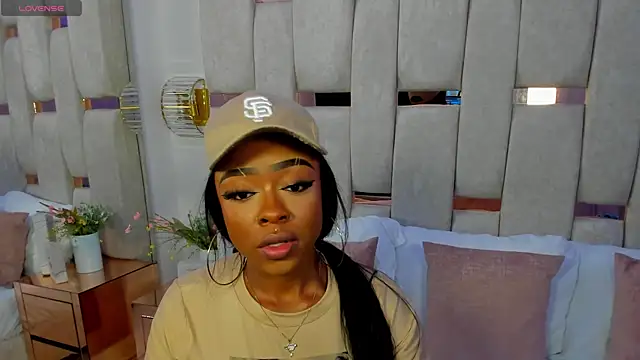 mia schwarz online show from 01/24/25, 09:58