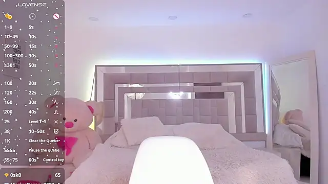 Snapshot of Keisha_west chatting on 01/30/25, 05:49 Keisha west online show from 01/30/25, 05:49