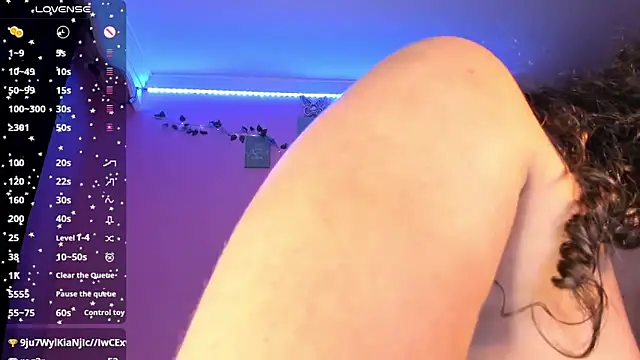 Snapshot of Keisha_west chatting on 02/26/25, 02:48 Keisha west online show from 02/26/25, 02:48