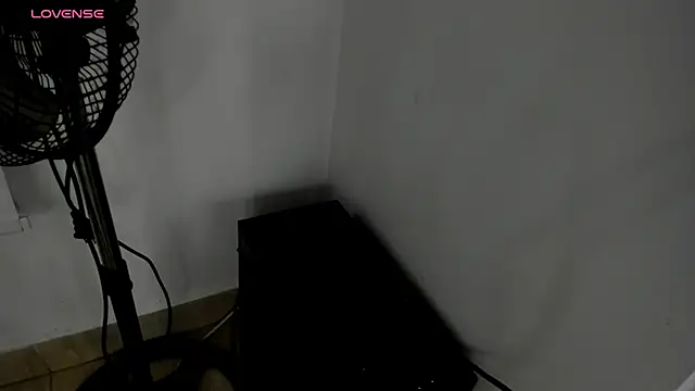 danielclarton1 online show from 01/11/25, 12:12