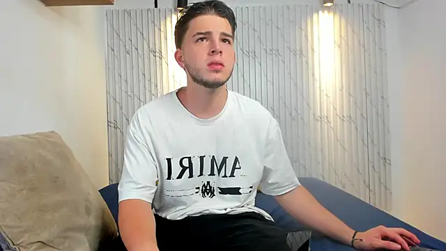 danielclarton1 online show from 01/16/25, 05:44