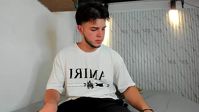 danielclarton1 online show from 01/24/25, 06:46