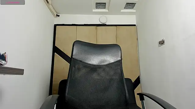 danielclarton1 online show from 02/03/25, 07:07