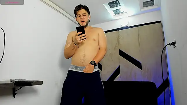 danielclarton1 online show from 03/01/25, 06:03