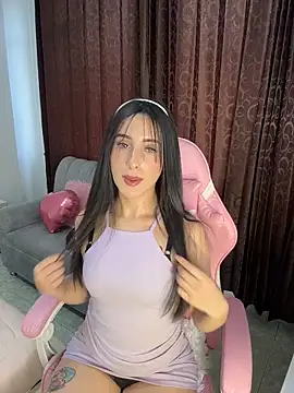 Snapshot of itsmadely chatting on 03/08/26, 09:40 itsmadely online show from 03/08/26, 09:40