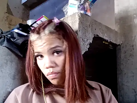 Snapshot of 1CANDYLOVE chatting on 12/18/25, 06:03 1CANDYLOVE online show from 12/18/25, 06:03