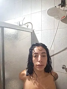 Snapshot of Sweet-diamondxxx chatting on 11/06/25, 11:04 Sweet-diamondxxx online show from 11/06/25, 11:04