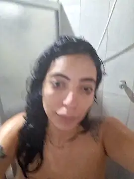 Snapshot of Sweet-diamondxxx chatting on 11/15/25, 03:52 Sweet-diamondxxx online show from 11/15/25, 03:52