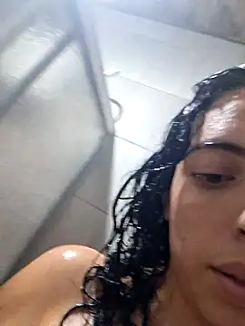 Snapshot of Sweet-diamondxxx chatting on 11/24/25, 09:03 Sweet-diamondxxx online show from 11/24/25, 09:03