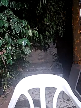 Snapshot of Sweet-diamondxxx chatting on 11/30/25, 02:37 Sweet-diamondxxx online show from 11/30/25, 02:37