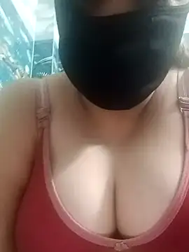 Snapshot of YoursAashi chatting on 12/25/24, 03:06 YoursAashi online show from 12/25/24, 03:06