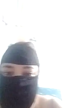 Snapshot of YoursAashi chatting on 12/26/24, 12:36 YoursAashi online show from 12/26/24, 12:36