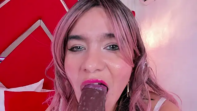 SusanCouper online show from 03/07/25, 01:31