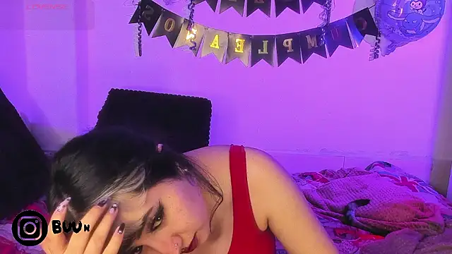 larissa01  online show from 01/17/26, 10:13