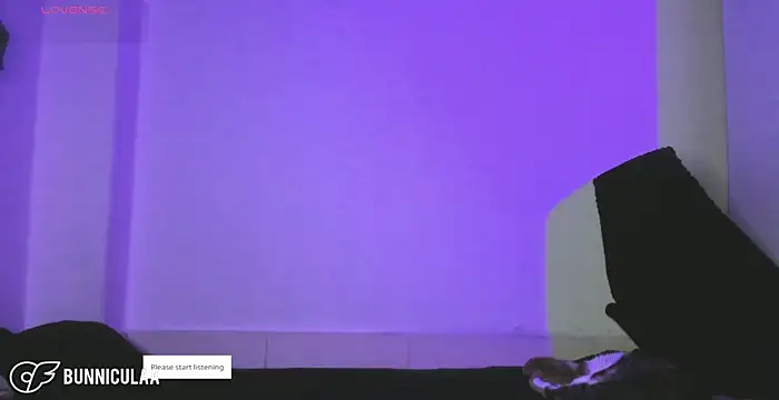 larissa01  online show from 03/02/26, 10:16