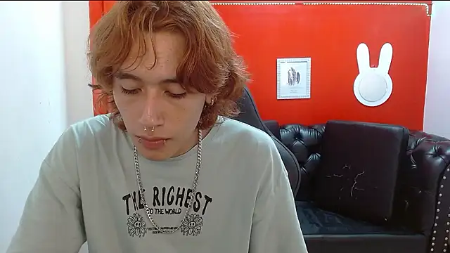 Snapshot of Stephan_Queens chatting on 12/06/24, 02:13 Stephan Queens online show from 12/06/24, 02:13