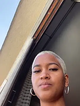 Julieta cooper1 online show from 03/02/25, 04:42