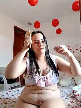 Snapshot of Im_Amelia chatting on 02/12/25, 04:00 Im Amelia online show from 02/12/25, 04:00