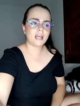 Snapshot of Im_Amelia chatting on 03/07/25, 12:58 Im Amelia online show from 03/07/25, 12:58