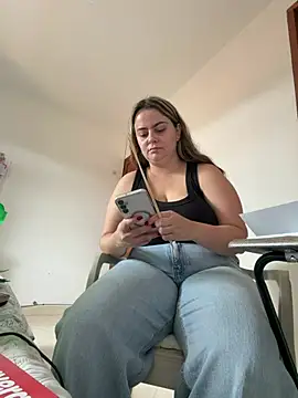Snapshot of Im_Amelia chatting on 07/15/26, 03:17 Im Amelia online show from 07/15/26, 03:17