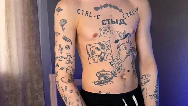 Snapshot of anahori__simon chatting on 01/25/25, 11:44 anahori simon online show from 01/25/25, 11:44