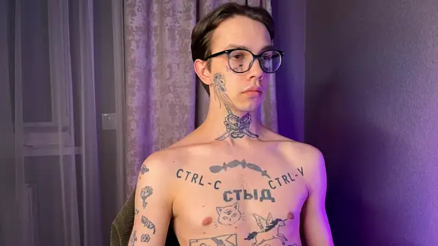 Snapshot of anahori__simon chatting on 02/04/25, 11:59 anahori simon online show from 02/04/25, 11:59