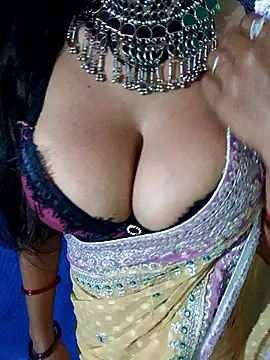 Savita hotmom online show from 12/05/25, 06:59