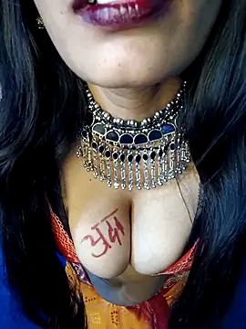 Savita hotmom online show from 02/13/26, 06:15