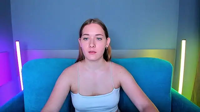 AlinaVice online show from 02/11/25, 04:33