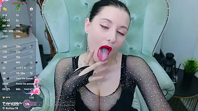 SarahStanley online show from 02/24/25, 03:42