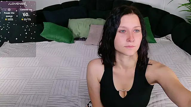 SarahStanley online show from 09/19/25, 04:29