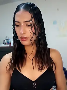 Lanna hott  online show from 03/01/25, 04:54