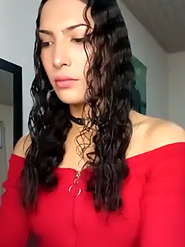 Snapshot of Lanna_hott_ chatting on 02/20/26, 11:43 Lanna hott online show from 02/20/26, 11:43