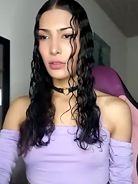 Snapshot of Lanna_hott_ chatting on 02/26/26, 08:30 Lanna hott online show from 02/26/26, 08:30