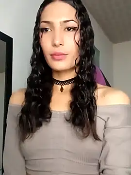 Snapshot of Lanna_hott_ chatting on 03/06/26, 07:10 Lanna hott online show from 03/06/26, 07:10